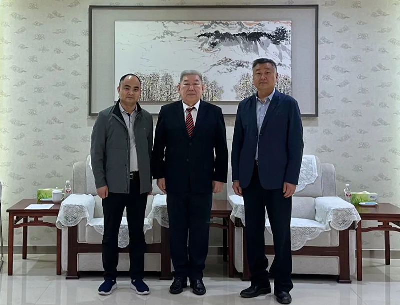 任海杰董事长携雷神研究院学术委员会副主任雷格德诺夫·布利杨院士到访豫检集团
