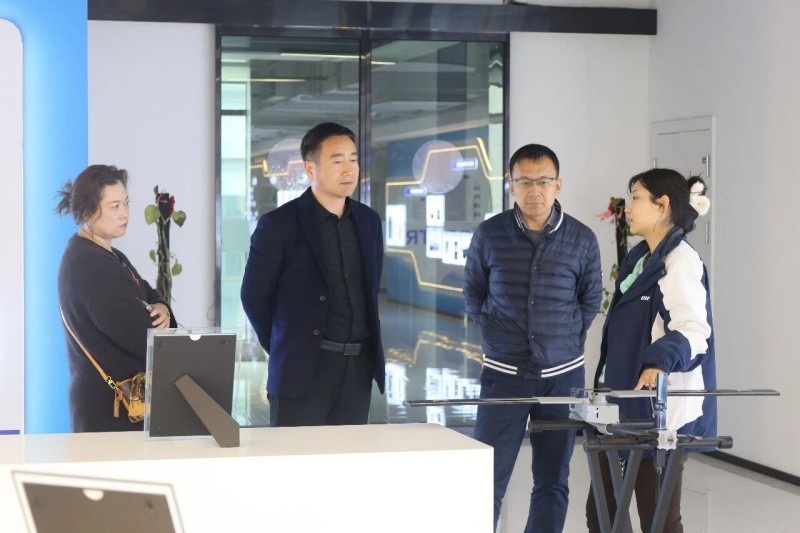 郑州埃文科技公司董事长王永一行莅临雷神研究院考察交流