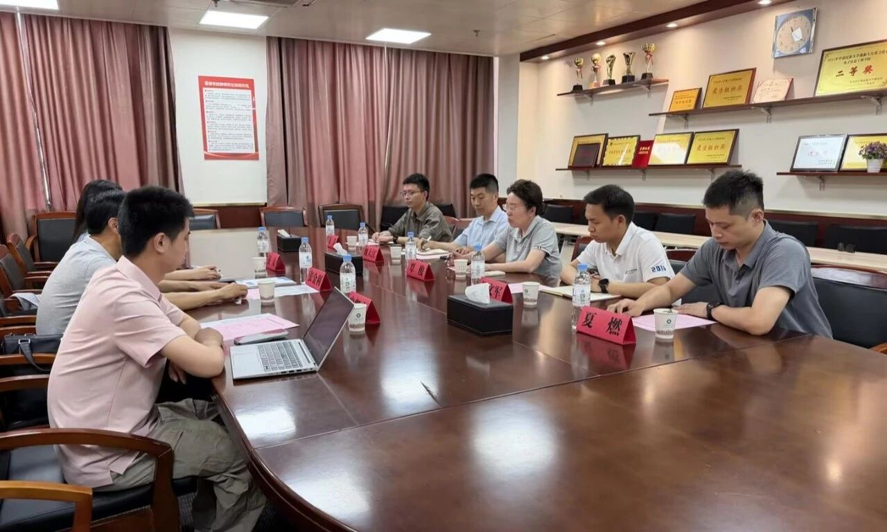 雷神光电技术研究院副院长张金利一行赴中南民族大学电子信息工程学院（机器人学院）推进深度合作